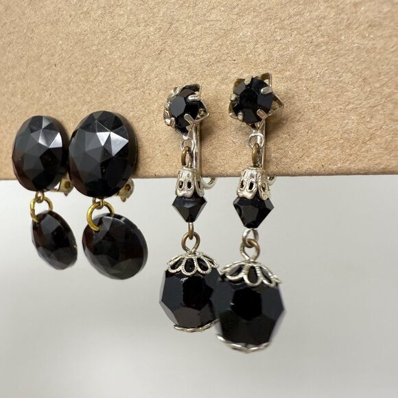 Faceted Black Beaded Vintage Earrings Clip-On Vintage Goth‎ Witchy Dangle 2 sets - Picture 3 of 6